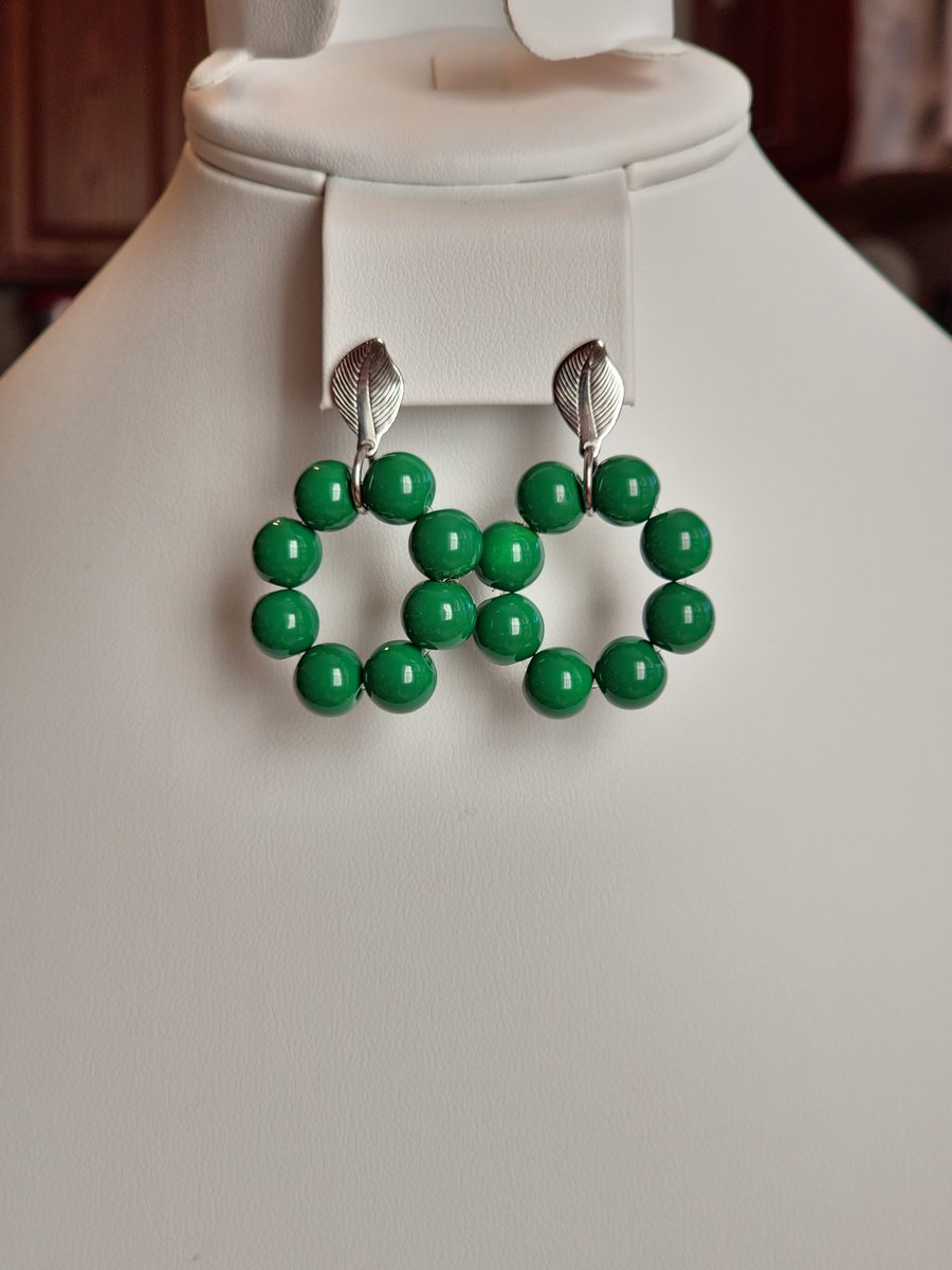 Leaf Stainless Steel earring post and green glass pearls